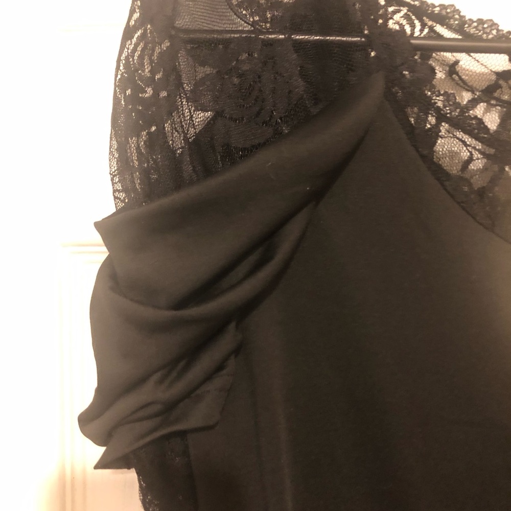 Fancyqube Blouse - Picture 3 of 4